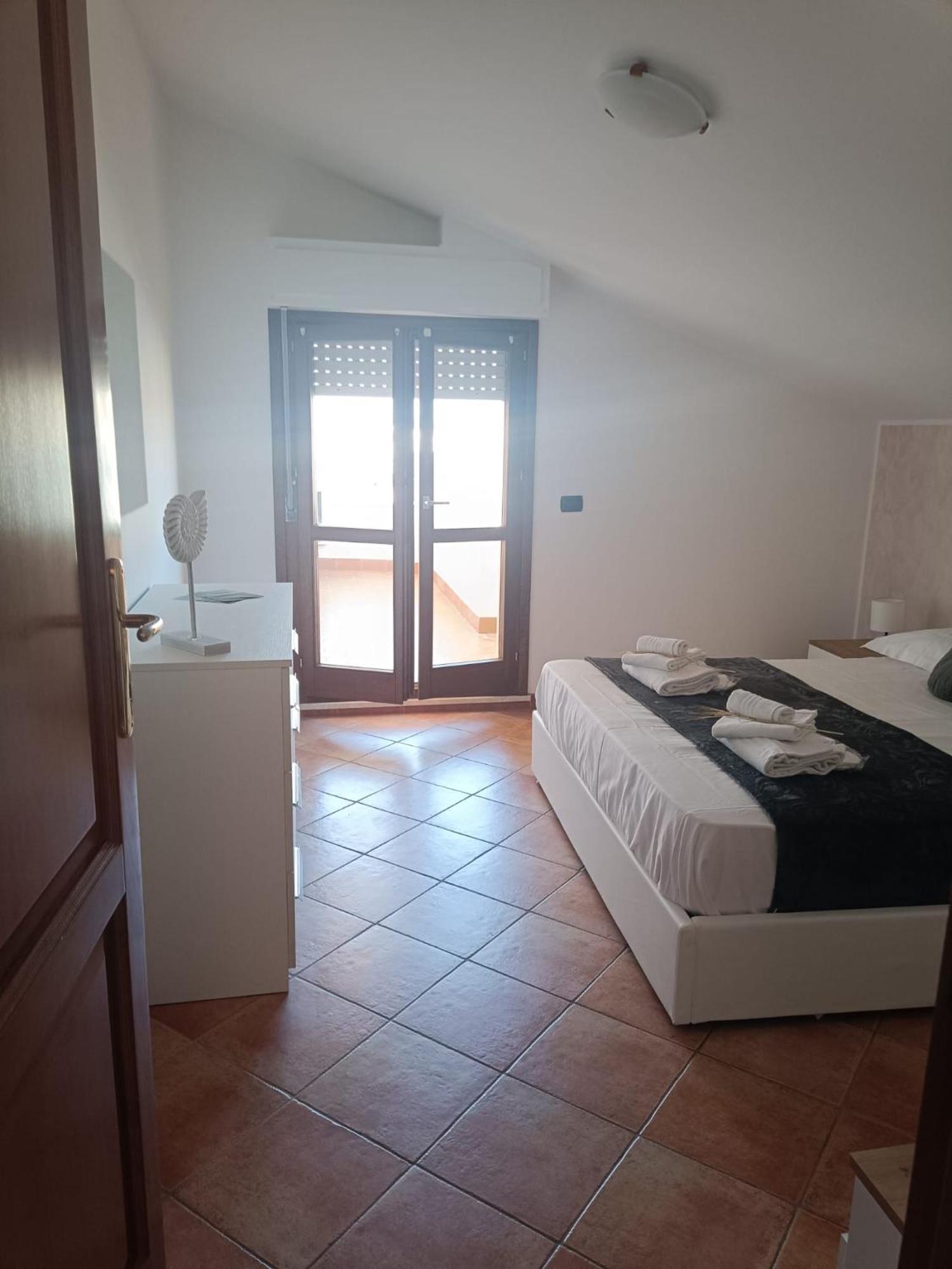 Kennedy Family Apts Alghero Esterno foto