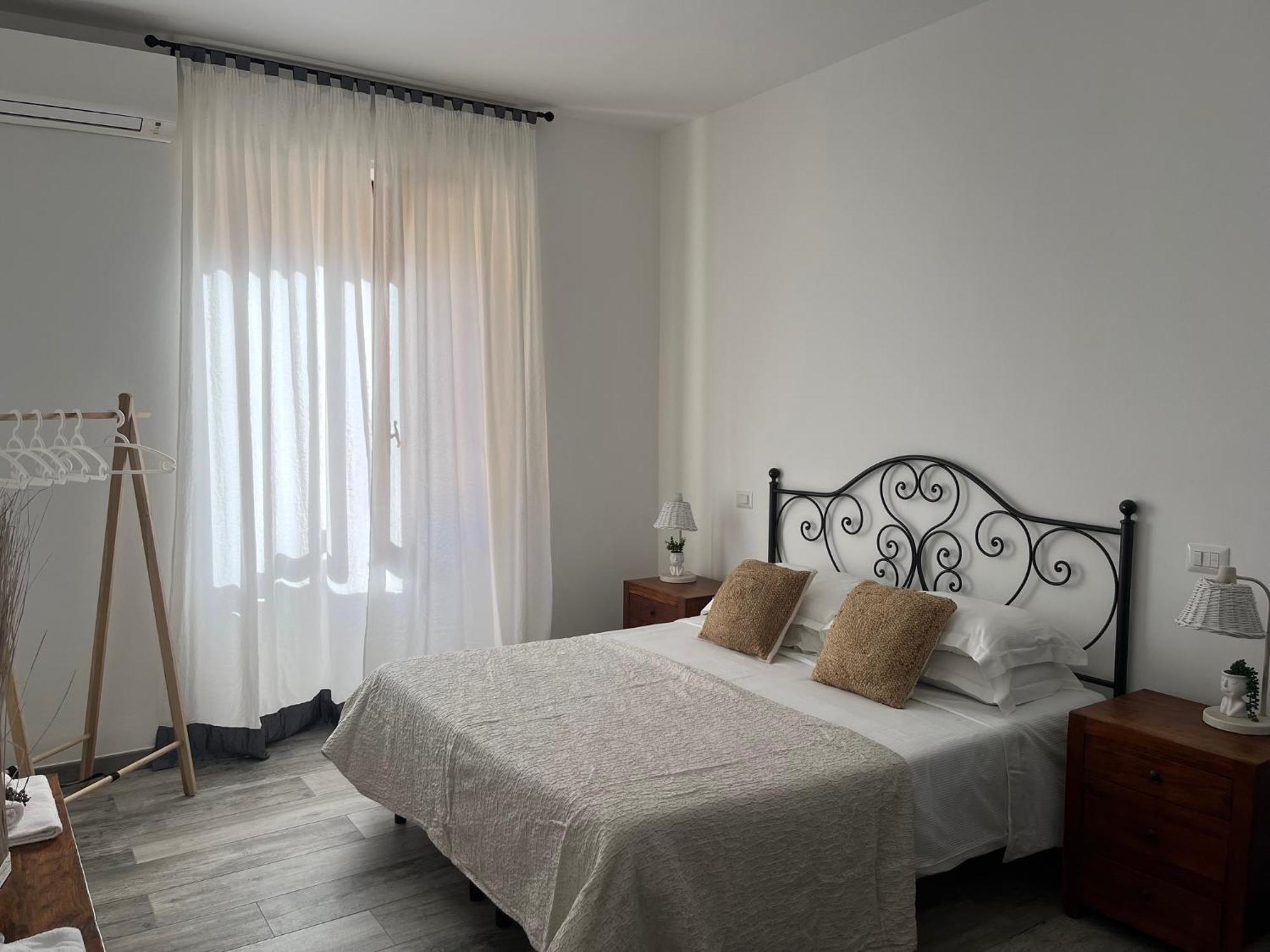 Kennedy Family Apts Alghero Esterno foto